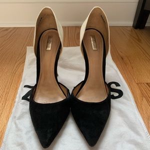 Schutz black and white pointed toe stiletto pumps 8 1/2